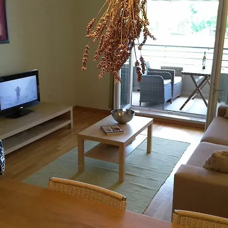 Duje Apartment Omiš